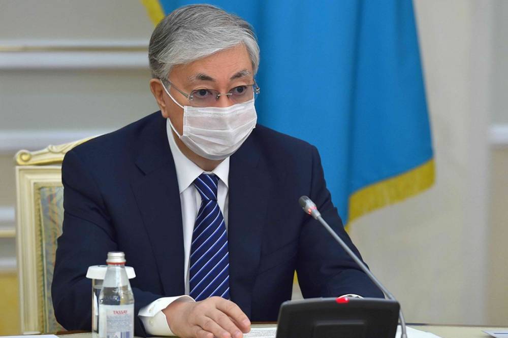 В Казахстане построят завод по производству российской вакцины от COVID