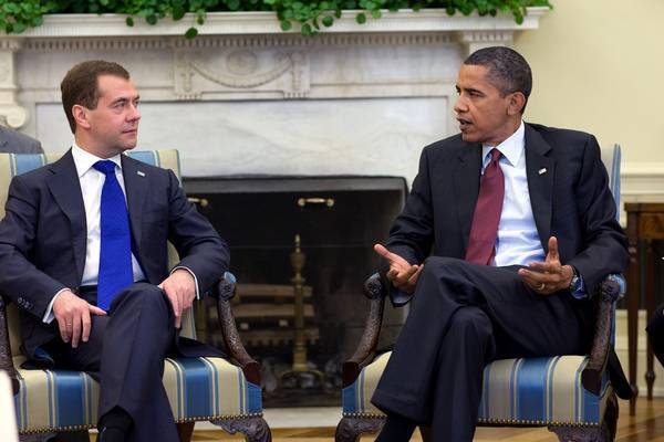 Обама заявил, что считал Медведева “олицетворением новой России”