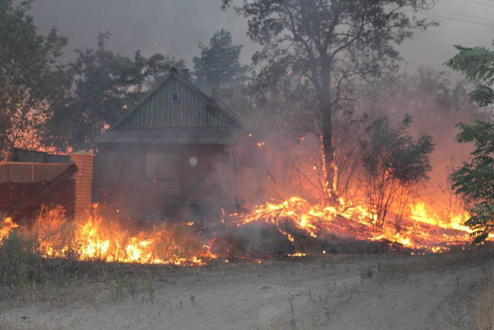 Пострадавшие в результате пожаров на территории подконтрольной Киеву Луганской области до сих пор не получили выплат