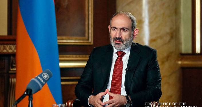 Пашинян должен был подать в отставку сразу после заявления по Карабаху — политтехнолог