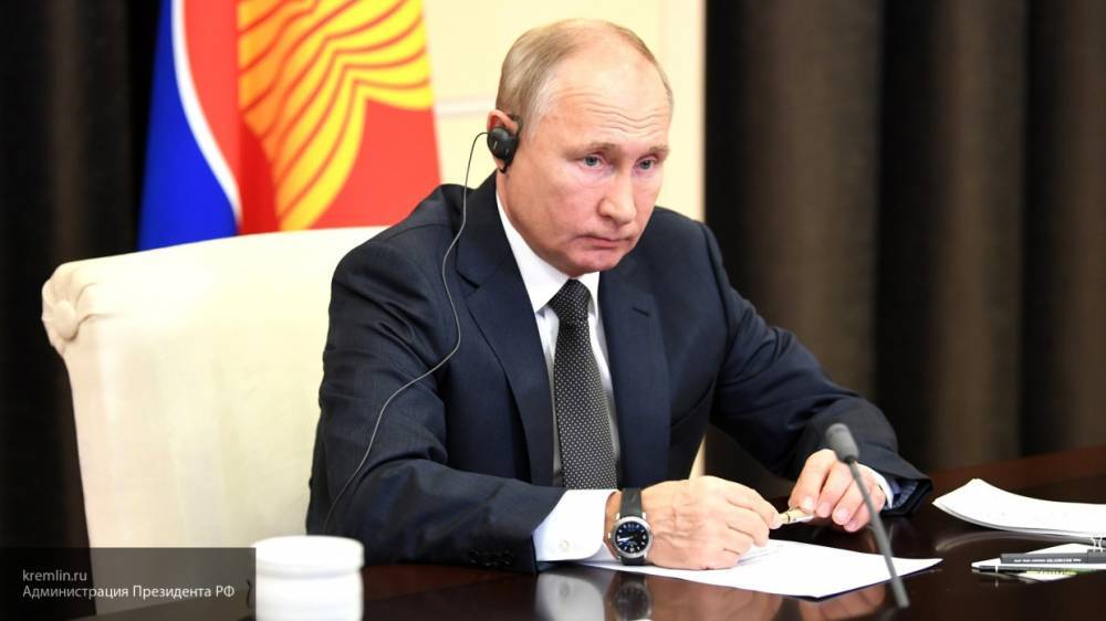 Путин отметил важность прекращения боевых действий в Нагорном Карабахе