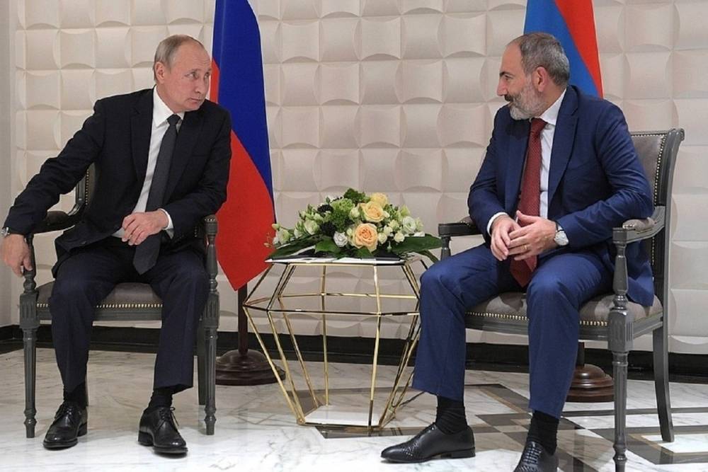 Путин призвал не считать Пашиняна предателем Армении