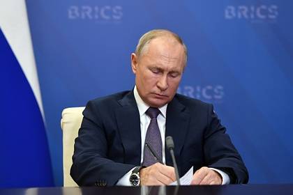 Путин прокомментировал обвинения Пашиняна в предательстве