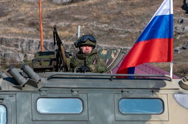 Совфед одобрил использование российских миротворцев в Карабахе