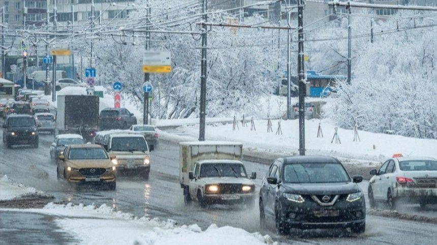Юг России замерзает после аномального снегопада и холодов