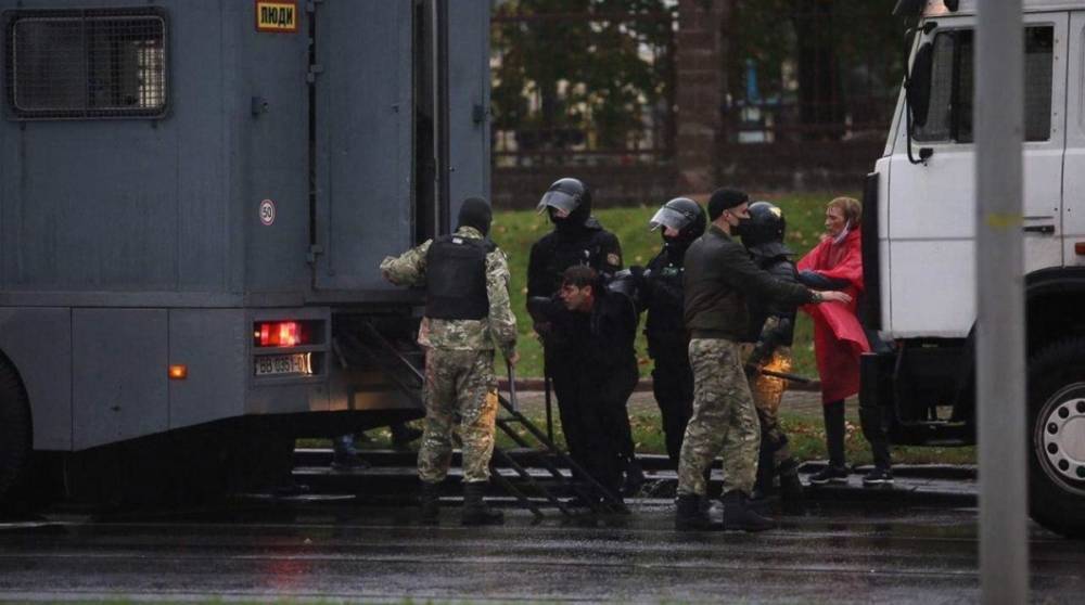 Протесты в Беларуси: за все время задержаны уже почти 25 тысяч человек, еще 8 - погибли