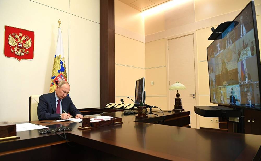 На совещании у Путина Зауралье похвалили за оперативную раздачу лекарств больным ковидом