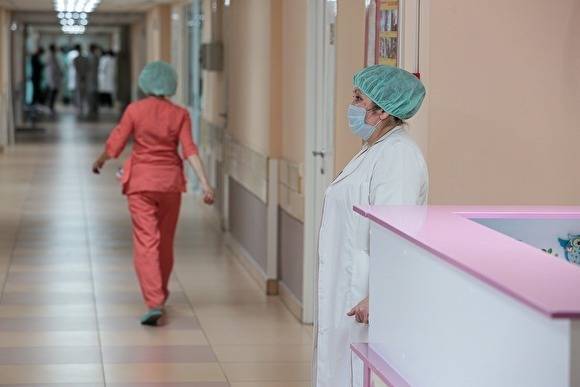 На Южном Урале выписали вчетверо меньше пациентов с СOVID-19, чем заболели за сутки
