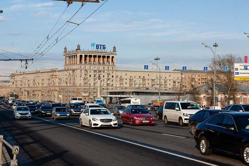 ВТБ разместит 20 ноября однодневные бонды серии КС-3-544 на 50 млрд рублей