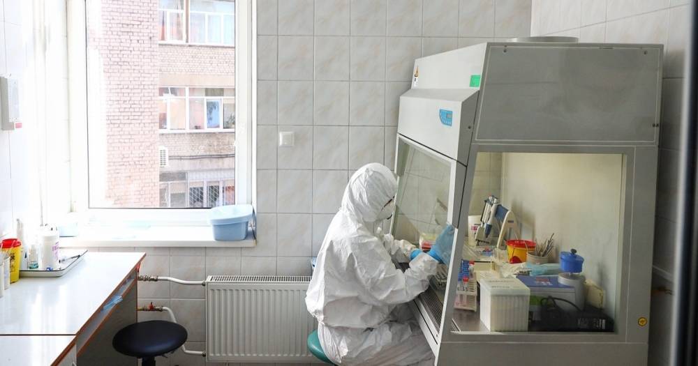Российские эксперты спрогнозировали начало спада заболеваемости COVID-19