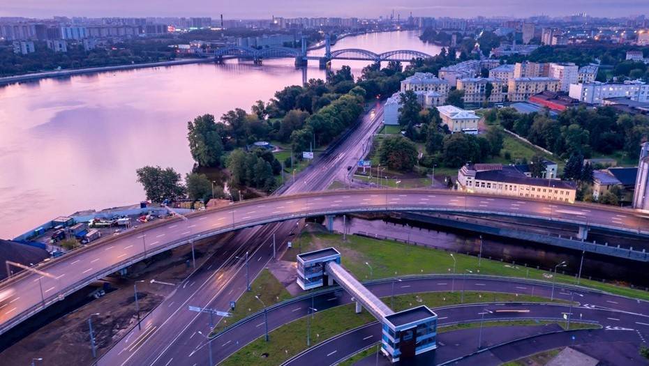 Дорожное развитие в Петербурге буксует без документации
