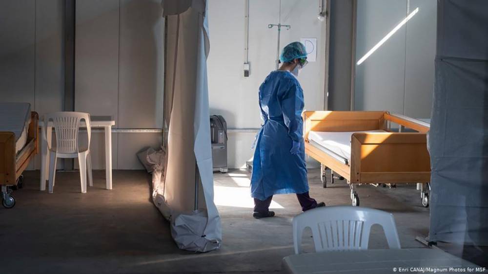 До конца года в Украине на COVID-19 будут болеть от 15 до 25 тысяч человек за сутки, – Ганиченко