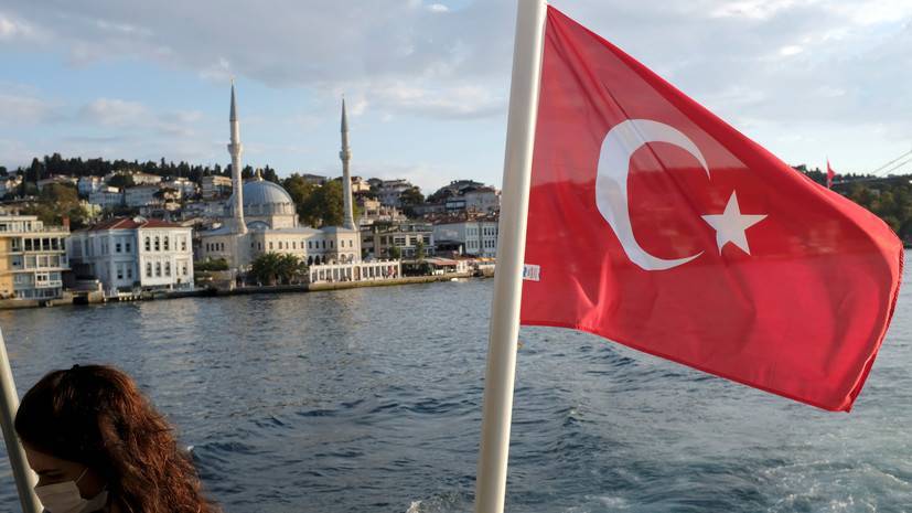Число случаев коронавируса в Турции превысило 430 тысяч