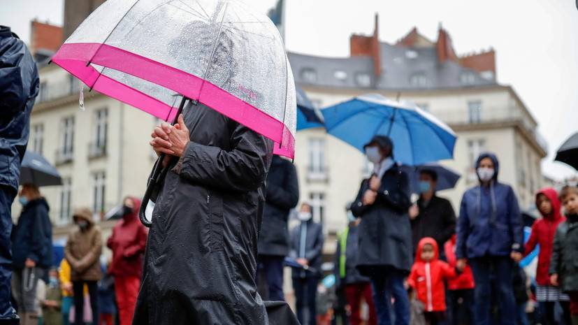 Во Франции заявили о влиянии пандемии на психическое состояние граждан
