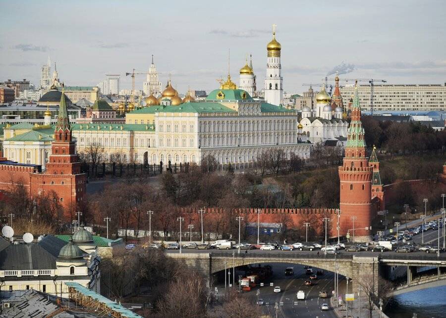 В Кремле поддержали слова Бастрыкина о наказании за осквернение памяти о войне