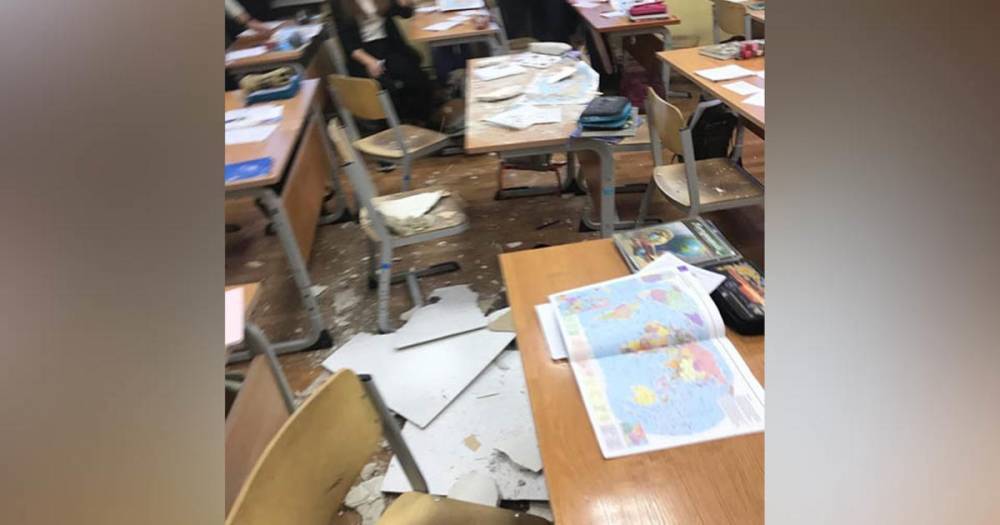 Прокуратура проверит школу Архангельска, где на детей рухнул потолок
