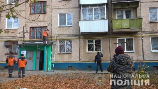 Харьковчанин забросал квартиру гранатами и подорвался сам