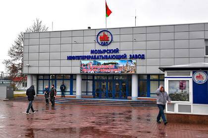 Белоруссия захотела зарабатывать на российской нефти больше