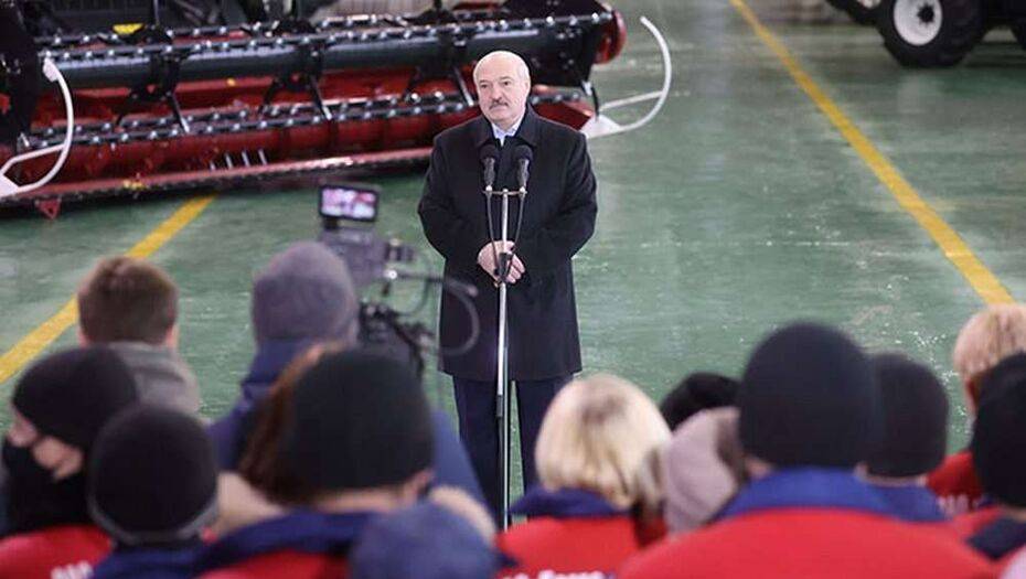Лукашенко: В Беларуси нет революции