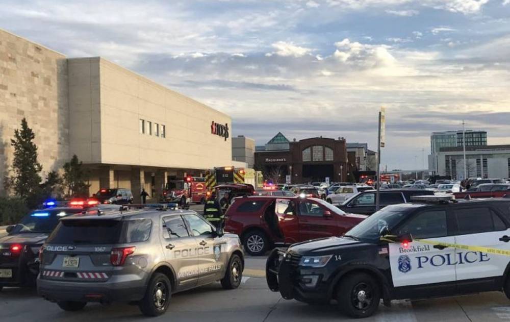 В торговом центре в США произошла стрельба, есть пострадавшие