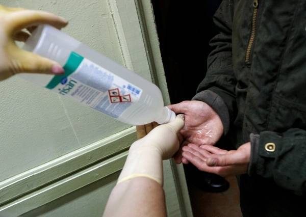 Семеро жителей Якутии погибли из-за отравления антисептиком