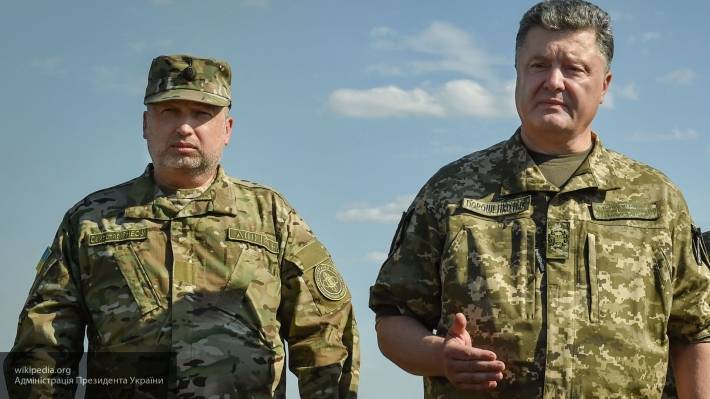«Конек» Турчинова: экс-депутат Рады объяснил разрушение армии Украины