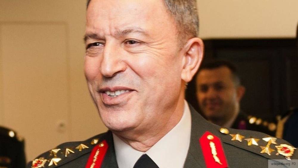 Хулуси Акар сообщил о скорой отправке турецких военных в Азербайджан