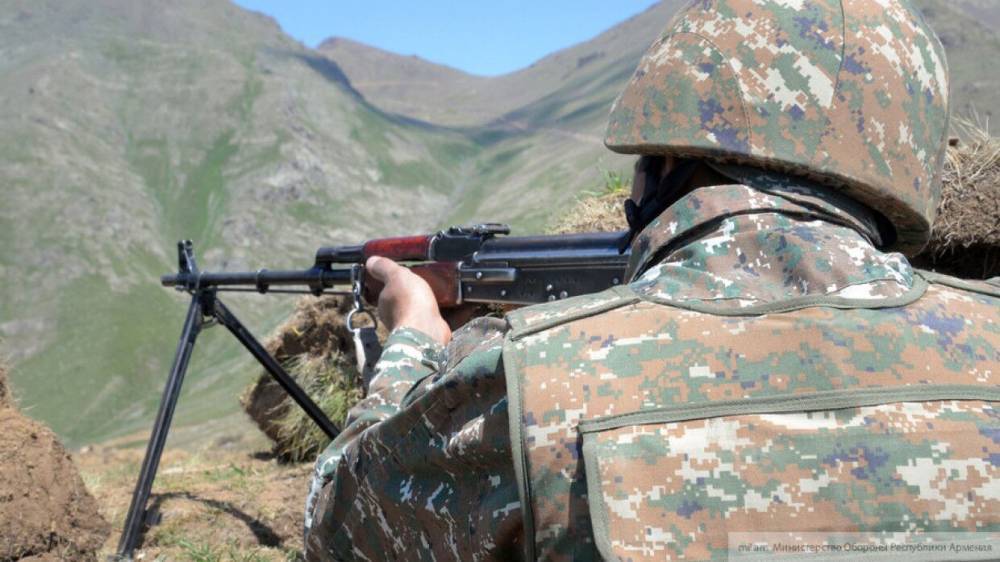 Пашинян призвал провести реформу в ВС Армении после конфликта в Карабахе