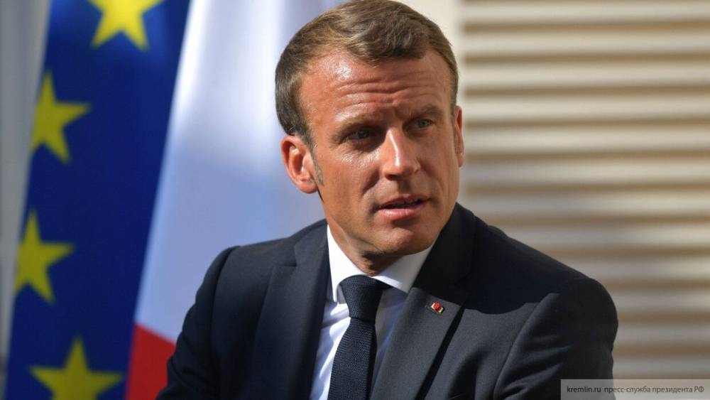 Президент Франции Макрон исключил отмену карантина