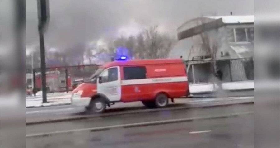 Открытое горение ликвидировали на складе на Варшавском шоссе