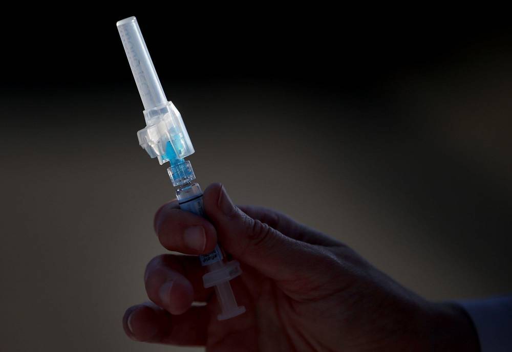 В США уже в декабре могут вакцинировать людей против COVID-19