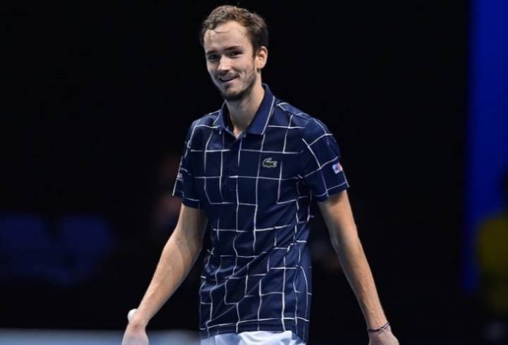 Даниил Медведев впервые в карьере выиграл Итоговый турнир ATP