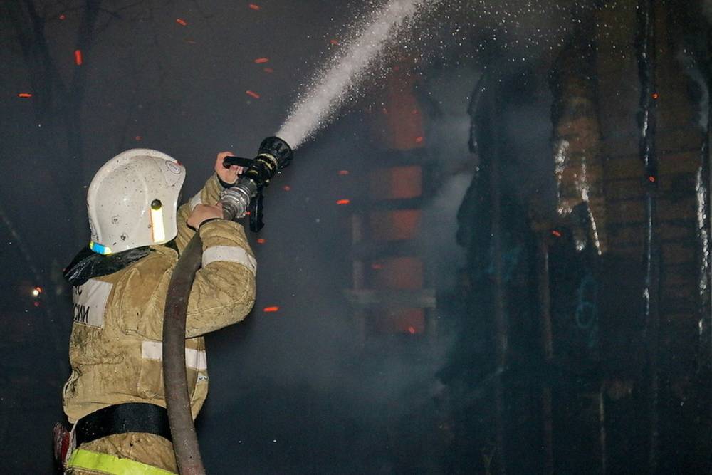 МЧС предостерегло на Смоленщине владельцев бань от угрозы техногенных пожаров