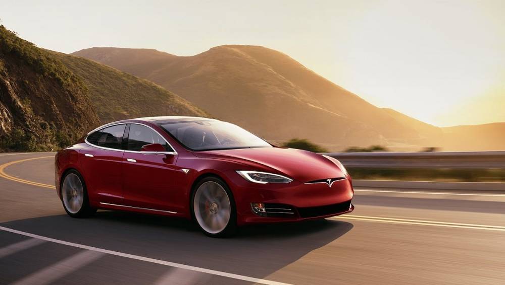 Tesla Model S обошла конкурента в одной из важнейших характеристик