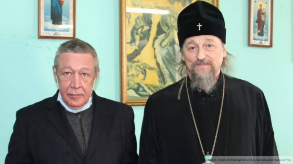 Мать Михаила Ефремова попросила епископа Иоанна присмотреть за сыном в СИЗО