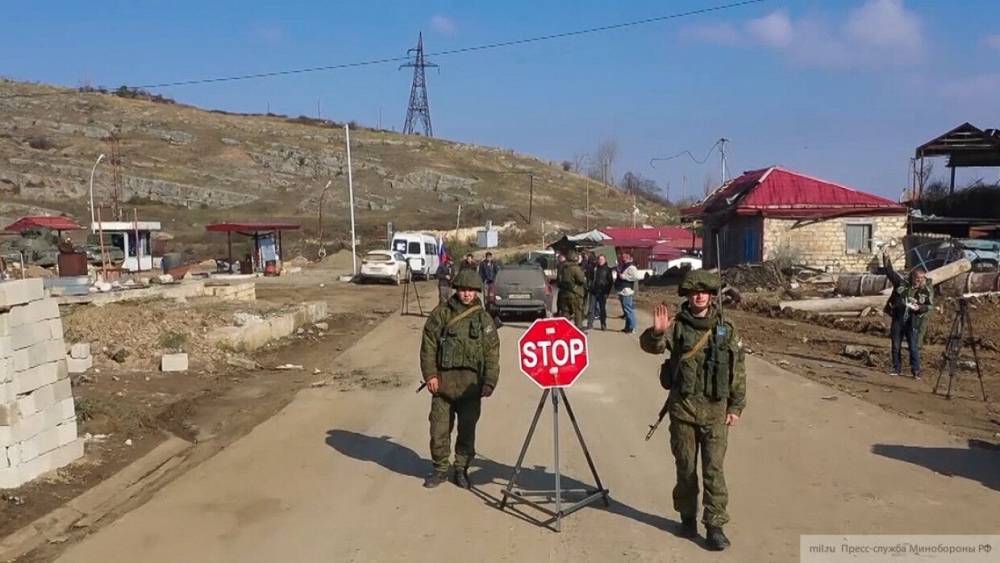 Российские миротворцы продолжают разминирование в Нагорном Карабахе