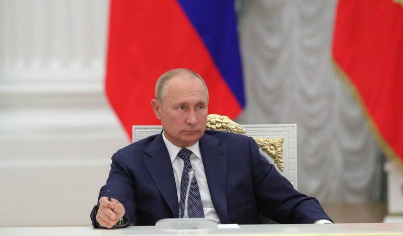 Путин объяснил, почему не поздравил Байдена с победой на выборах