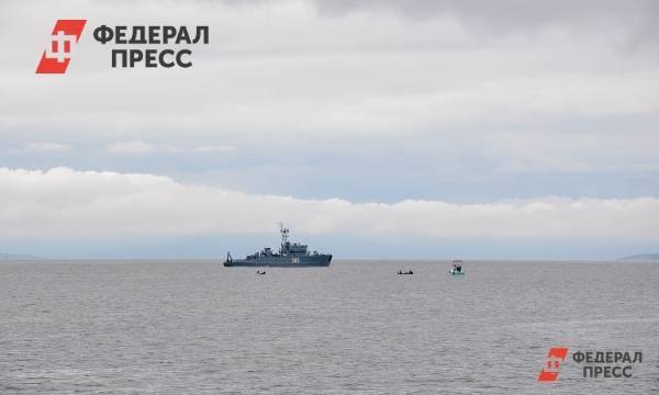 Военный корабль США пересек российскую границу