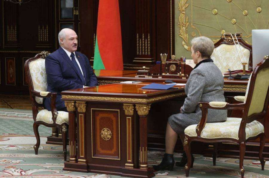 Лукашенко договорился с Путиным не уничтожать «Белгазпромбанк»