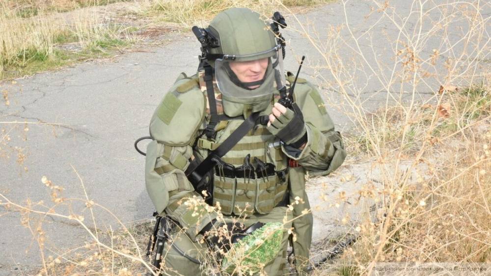 Военнослужащие РФ приступили к разминированию в окрестностях Степанакерта