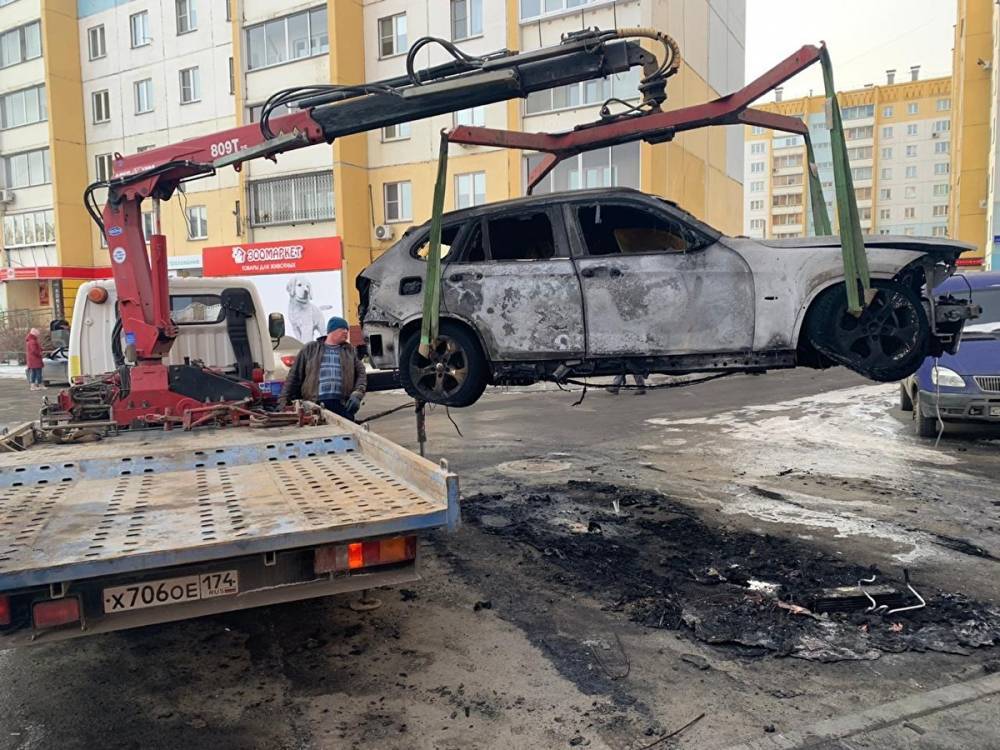По факту поджога автомобиля журналиста Znak.com возбудили уголовное дело
