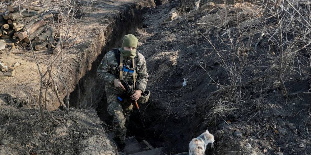 Боевики на Донбассе открывали огонь в четырех районах, погиб военный