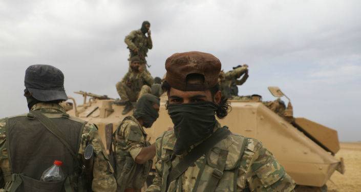 Эрдоган хочет заселить районы Карабаха сирийскими боевиками – российский военкор