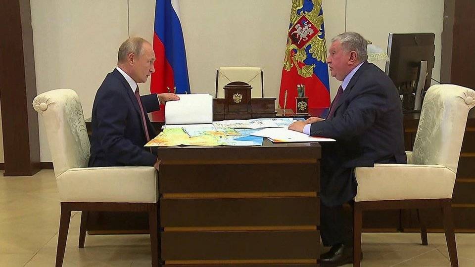 О масштабной программе разработки арктических недр говорил Владимир Путин с главой Роснефти