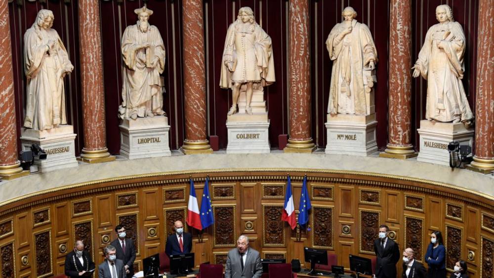 Французский Сенат призвал признать независимость Нагорного Карабаха