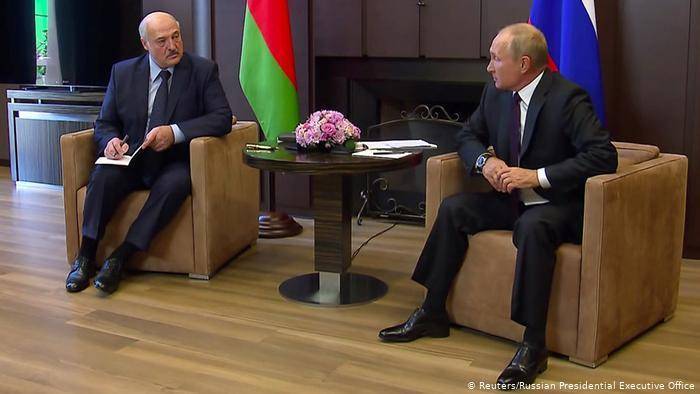 Белоруссия ведет себя с Россией так, как Польша с ЕС