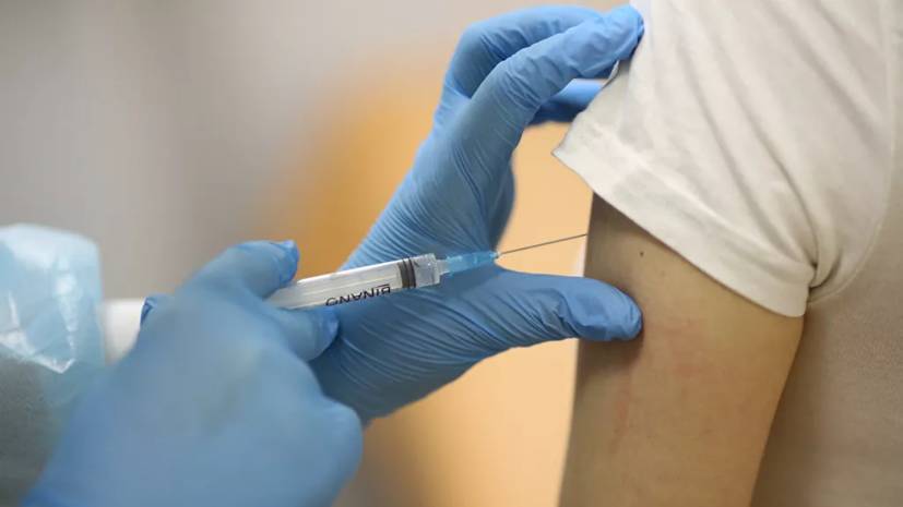 Песков заявил, что вакцинация от коронавируса будет поэтапной