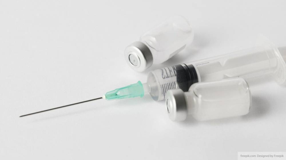 Кремль назвал время начала массовой вакцинации россиян от коронавируса