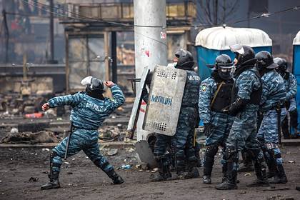 Обвиняемый в убийствах на Майдане экс-беркутовец решил вернуться в полицию