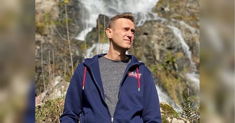 Навальный рассказал, почему он не умер
